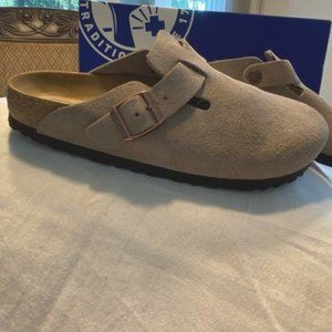 Birkenstock Boston Clog Taupe